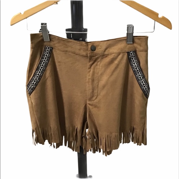 POL Pants - NWOT Boho-chic POL Suede-Like Fringed Shorts